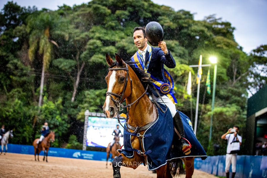 O campeão Nahuel Perez Salgado com LN Eugene WP (João Markun)