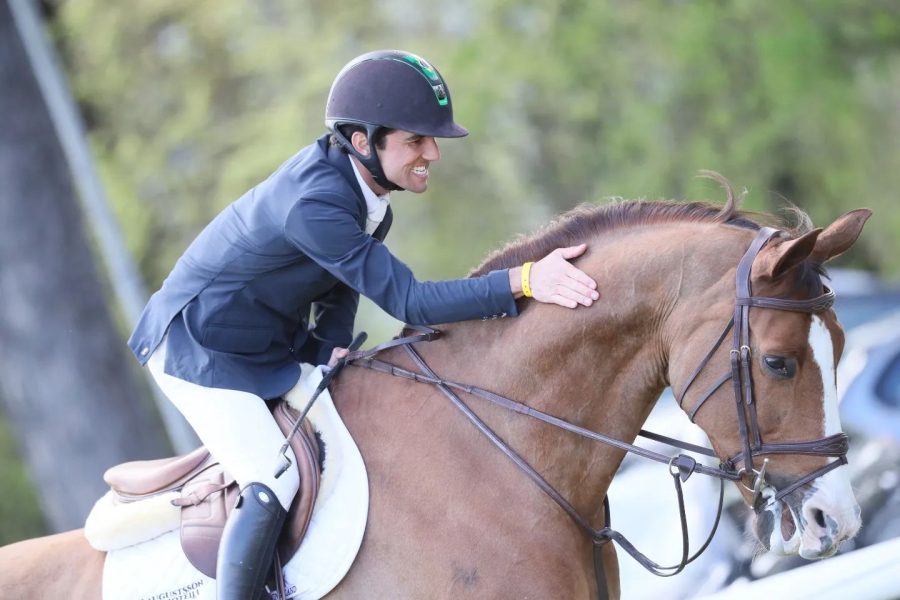 Top brasileiro Marlon Zanotelli com Harwich VDL fatura GP4*, a 1.55m, na Itália