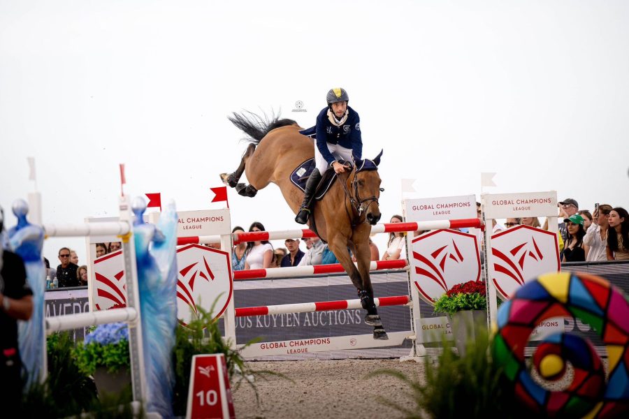 Yuri Mansur com Miss Blue Mystic Rose, égua de criação nacional, vence prova 1.50m no Internacional 5* Global Champions Tour, em Miami