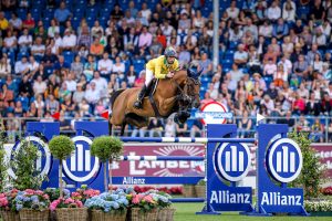 Yuri Mansur e Miss Blue Mystic Rose vitória no GP Europa no CHIO Aachen (Luis Ruas)