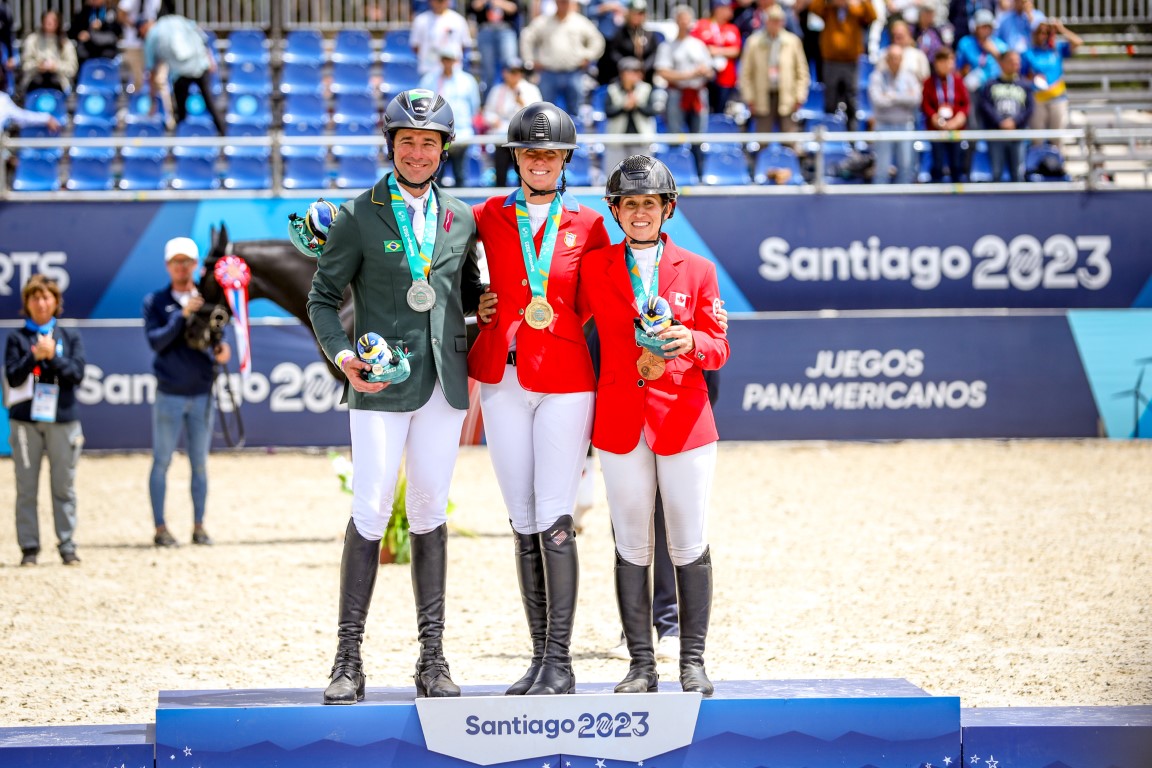 Caroline Pamuku, ouro, Marcio Jorge, prata, e Lindsay Traisnel, bronze (Luis Ruas CBH)