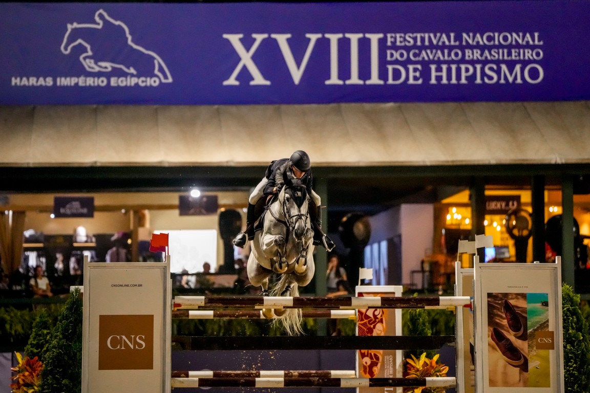 Felipe Juares com Nina Blue M Secco Marathon é o campeão do GP Haras Império Egípcio no Festival BH 2023